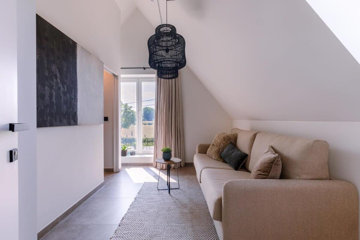 Huswell - Nadia - Family Room At Ranch "De Blauwe Zaal" Brugge Dış mekan fotoğraf